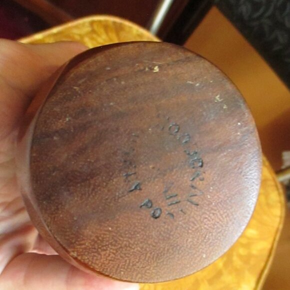 Vintage MCM Monkey Pod Carved Wooden Pineapple Toothpick Appetizer Holder 8" - Picture 6 of 9